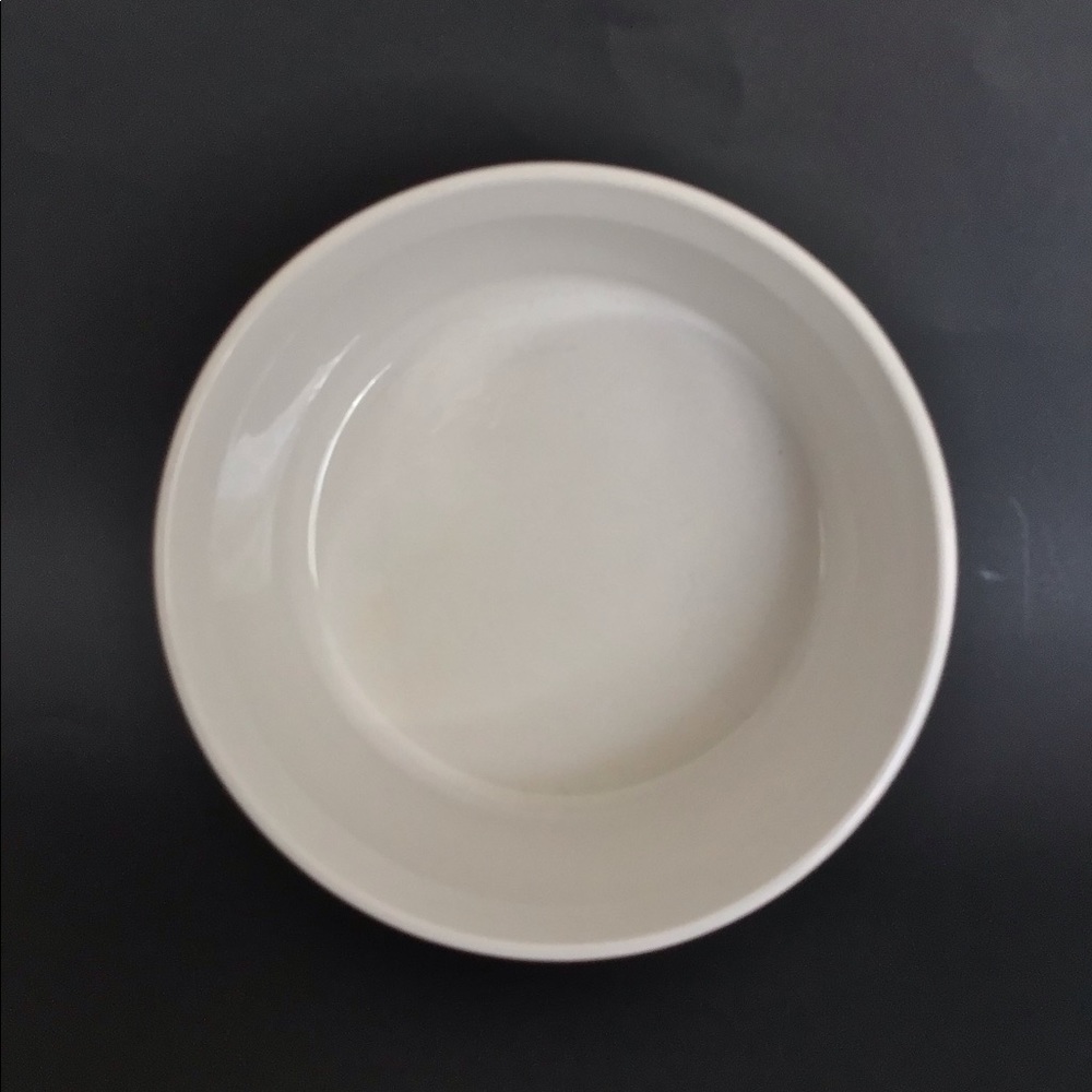 Corning Ware French White Casserole Dish F1B 2.5 L